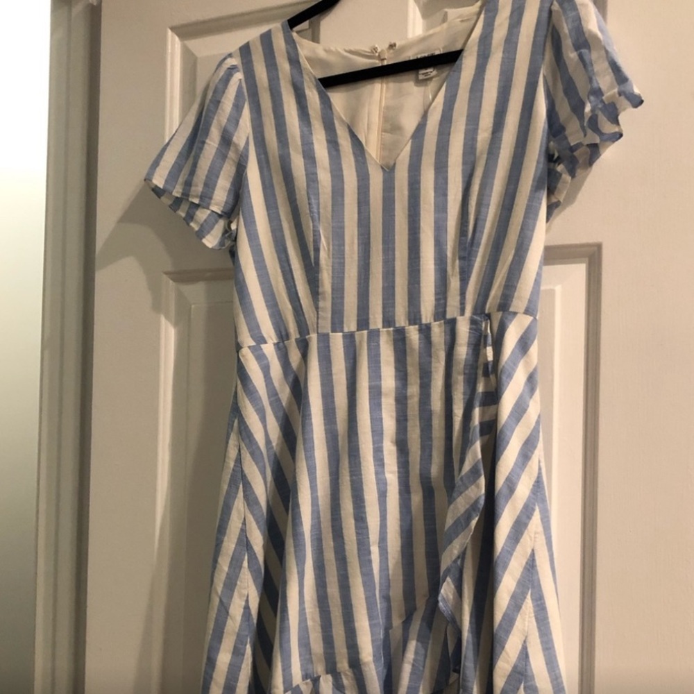 Blue and white cotton v neck stripes dress
